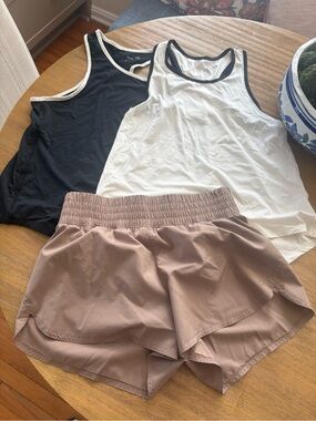GapFit Brushed Jersey Ringer Tank Top & Short Bundle Size Small